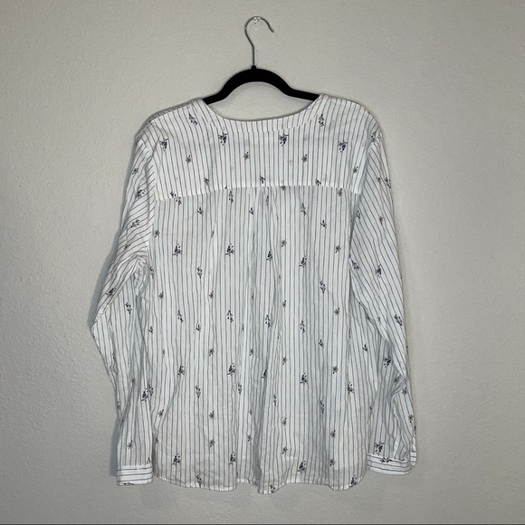 Maurices Size XXL Dainty Striped Floral Button Blouse Top - Picture 6 of 6